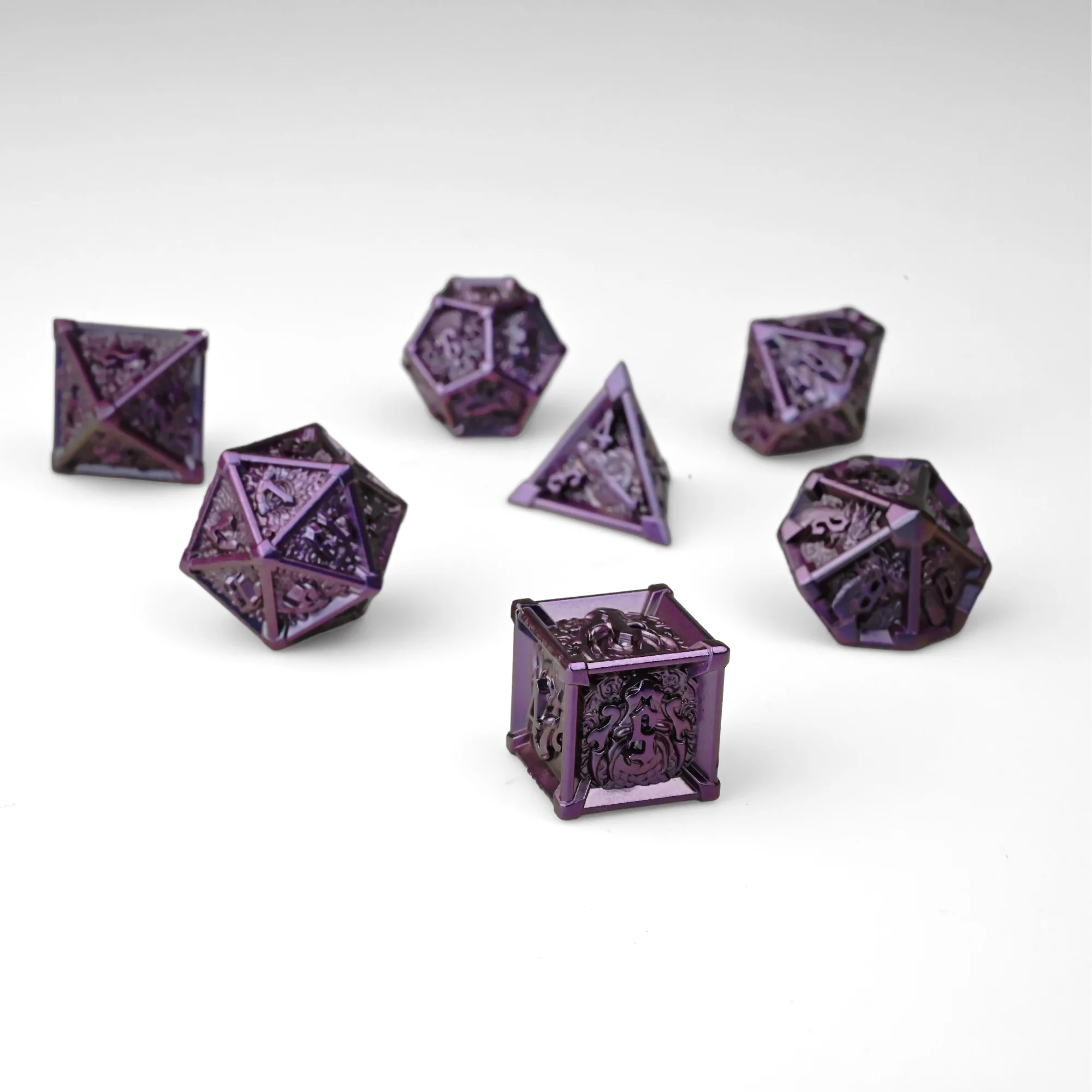 Iridescent Purple Black Set | 3 cm | Metal | Set Of 7 Dice | Dark Gothic image 1