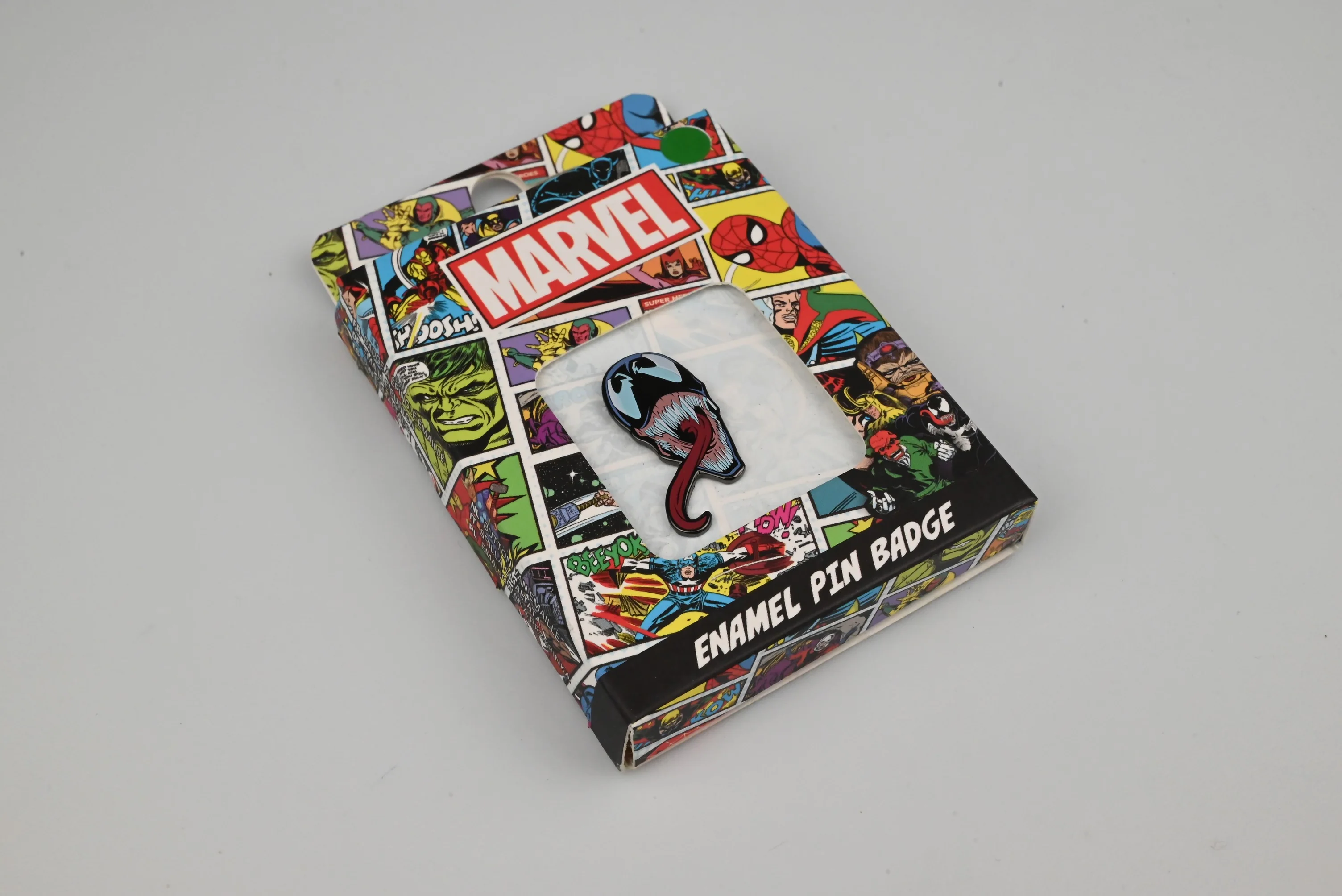 Venom | 3 cm | Metal Enamel | Comic Book Pin | Marvel Comics image 1